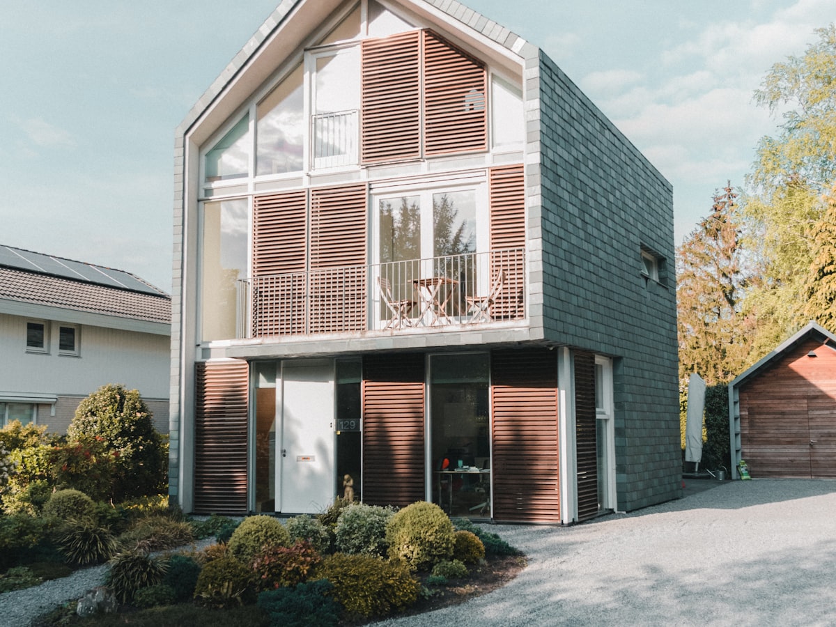Zeitgenössisches Wohnhaus in Holzbauweise